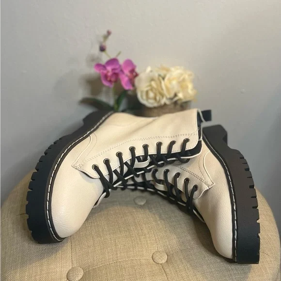 Sincerely Jules “Harley” Combat Boots - Size 8.5 - Picture 10 of 12